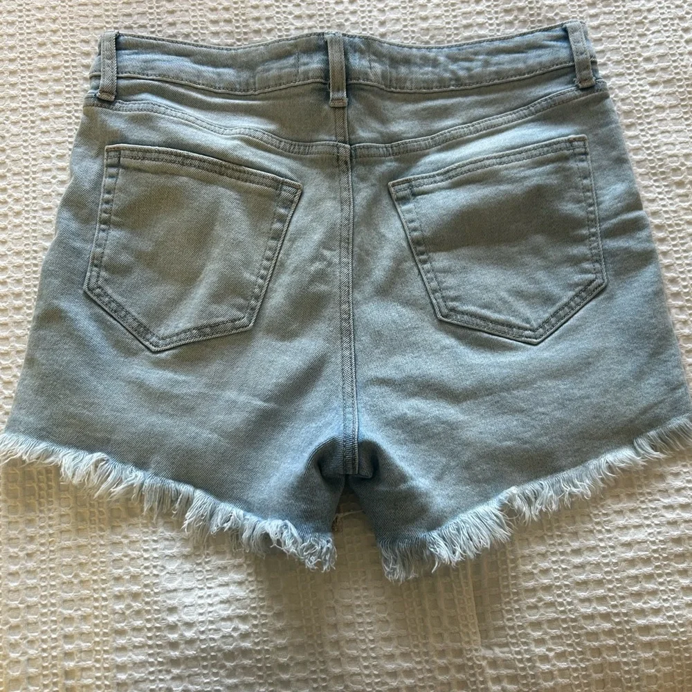 Just USA Light Blue Frayed Jean Shorts - Picture 2 of 3